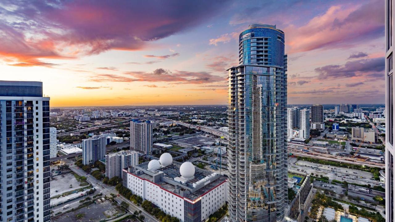 Global Luxury Suites Miami Worldcenter Kültér fotó
