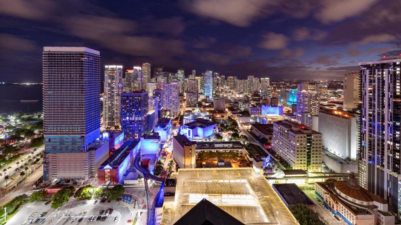 Global Luxury Suites Miami Worldcenter Kültér fotó