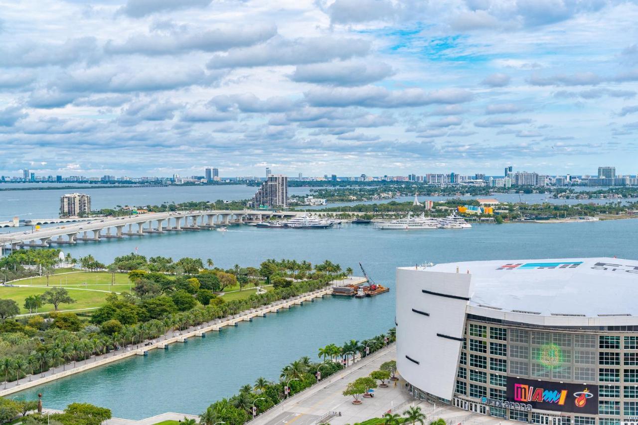 Global Luxury Suites Miami Worldcenter Kültér fotó