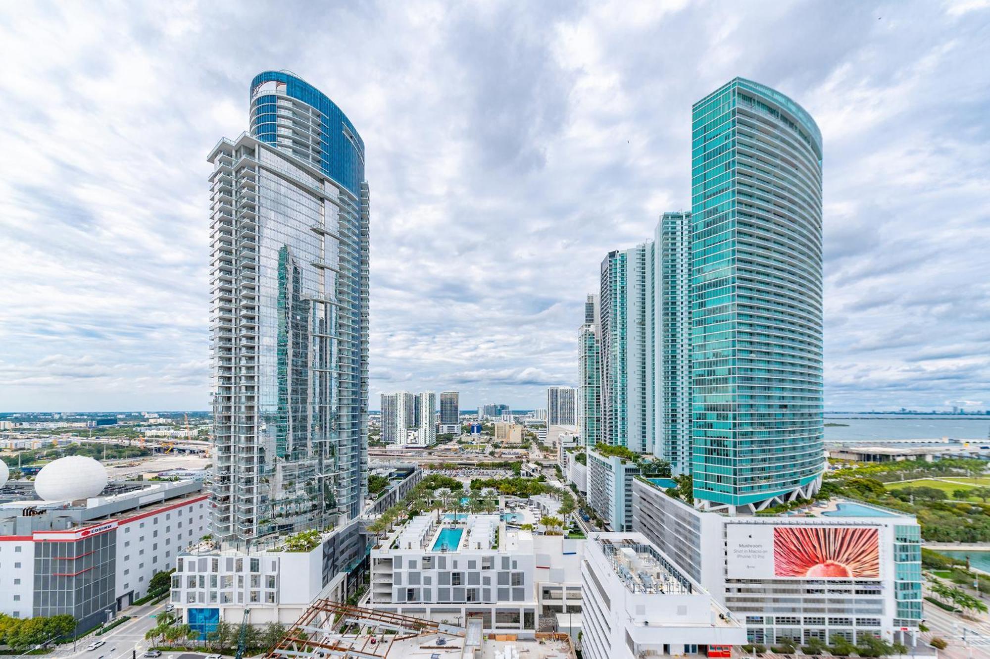Global Luxury Suites Miami Worldcenter Szoba fotó