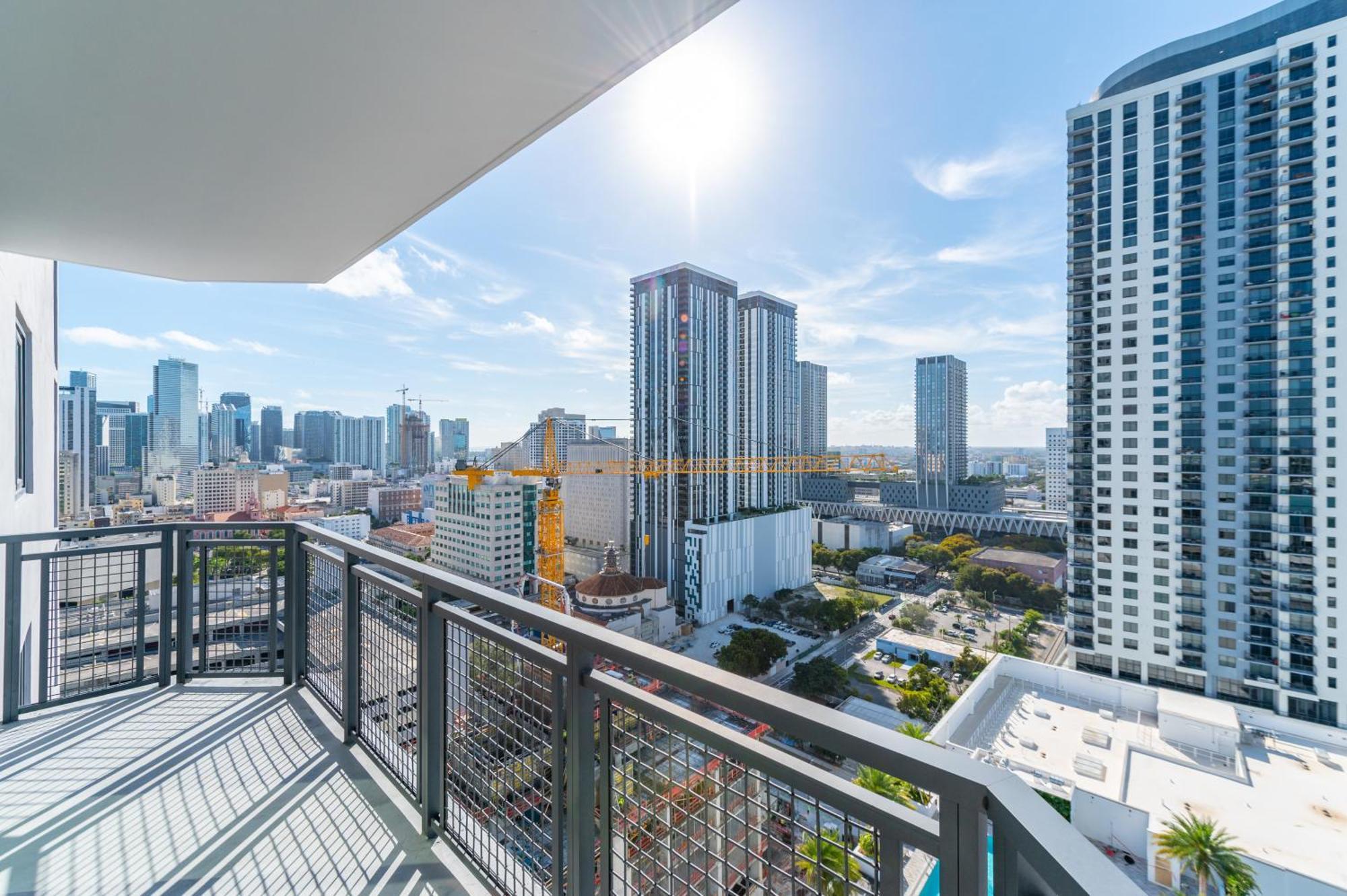 Global Luxury Suites Miami Worldcenter Szoba fotó